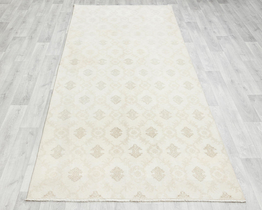 Neutral Oushak Rug 3' 8" x 9' | No. VR14799