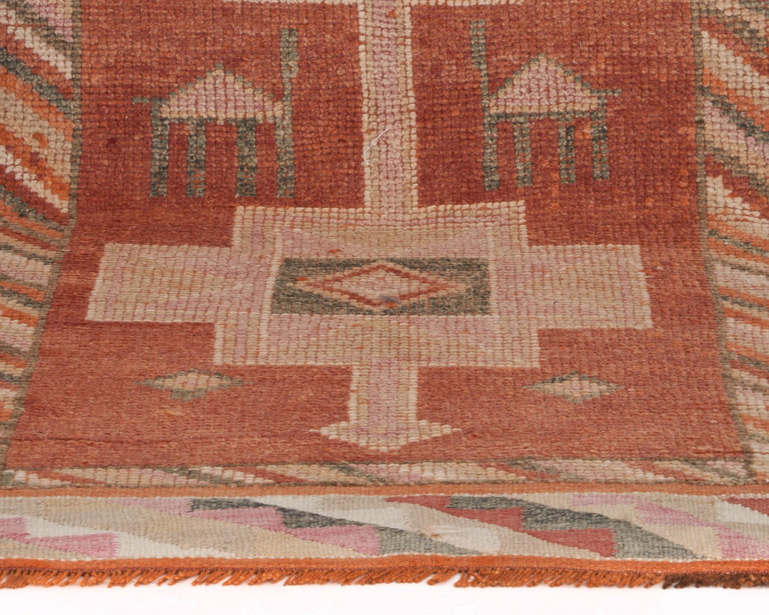 Runner Rug 2' 5" x 9' 5" | No. VR94891