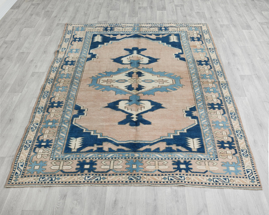 Oushak Rug 7' 3" x 5' 7" | No. VR63092
