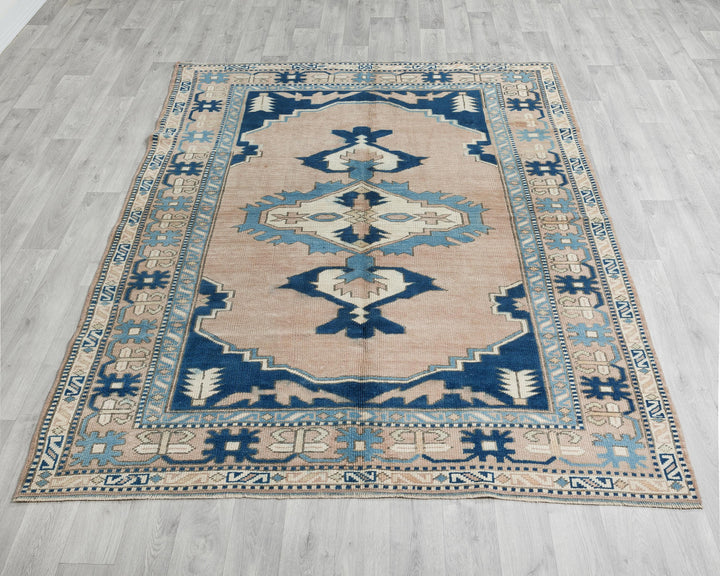 Oushak Rug 7' 3" x 5' 7" | No. VR63092