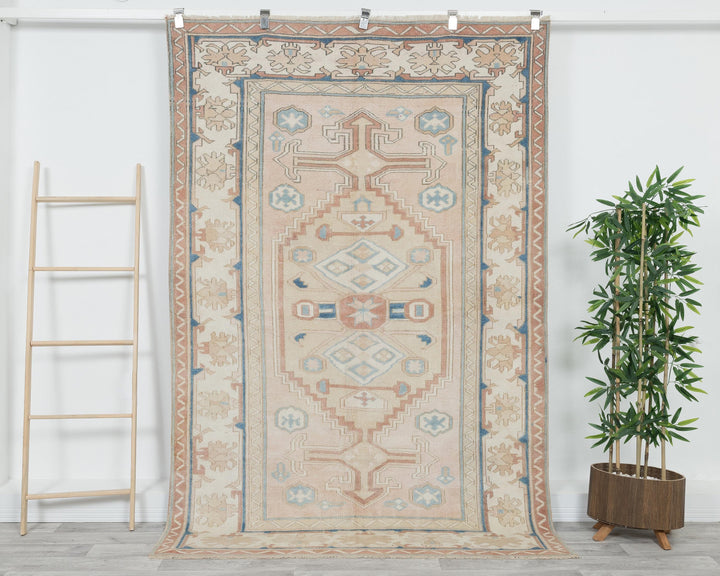 Beige Oushak Rug 5' 1" x 7' 8" | No. VR39824