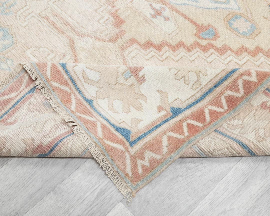 Beige Oushak Rug 5' 1" x 7' 8" | No. VR39824