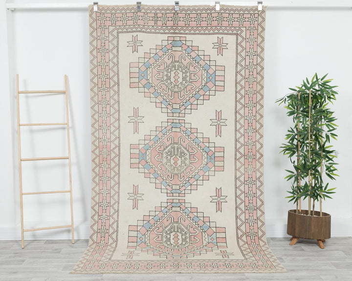 Pastel Oushak Rug 8' 8" x 5' 1" | No. VR50337