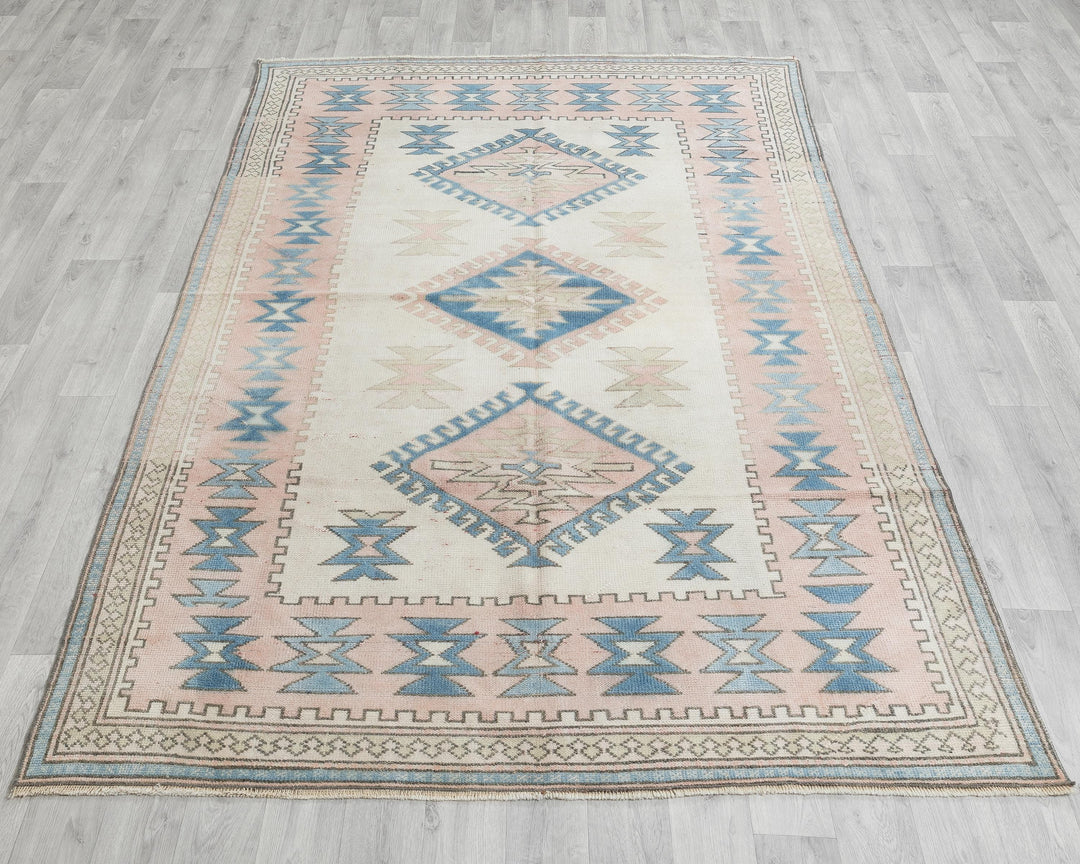 Neutral Oushak Rug 8' x 5' 5" | No. VR89379