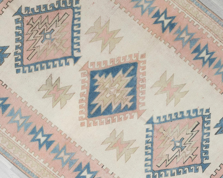 Neutral Oushak Rug 8' x 5' 5" | No. VR89379