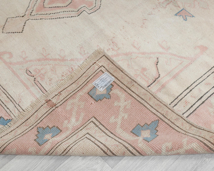 Beige Oushak Rug 6' 3" x 9' 2" | No. VR32890