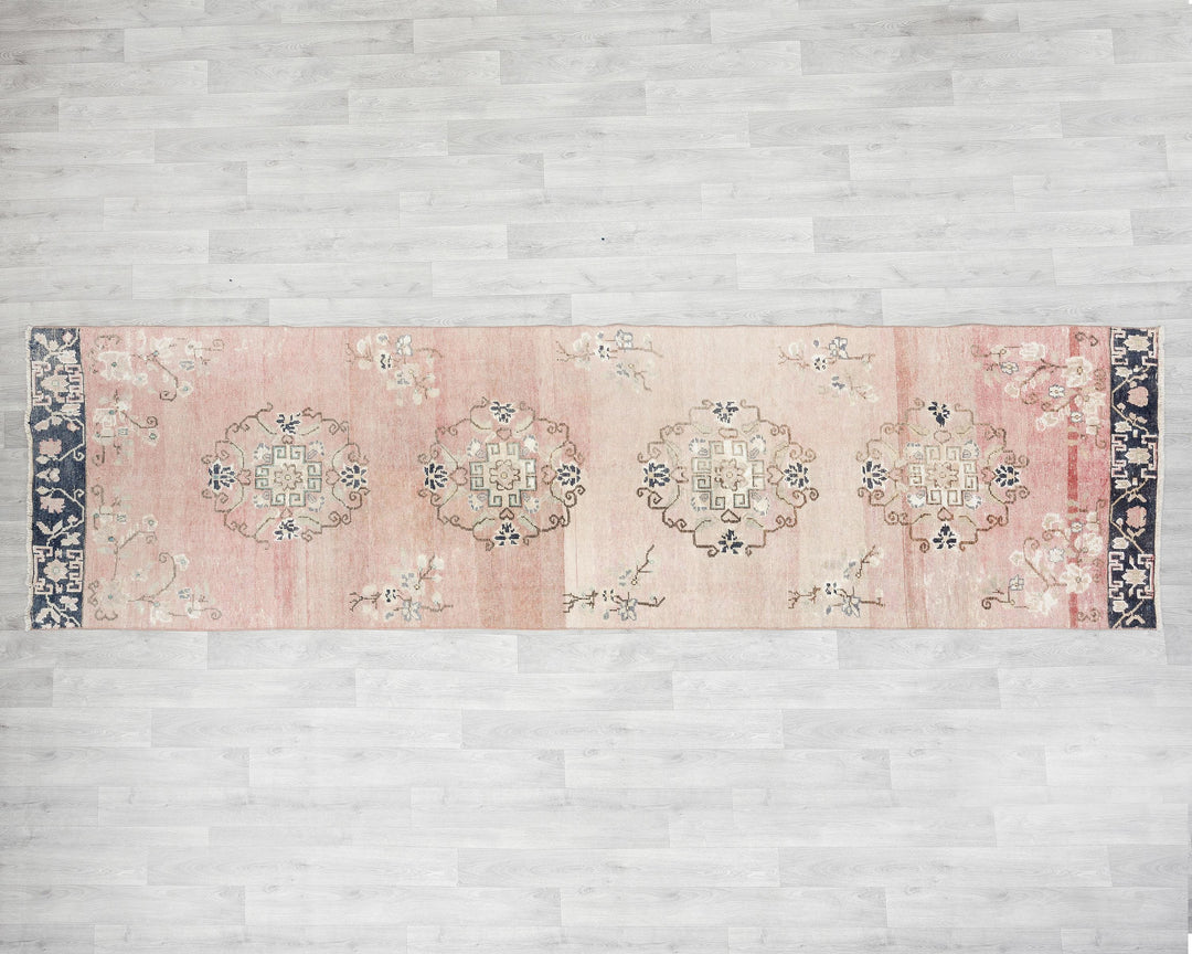 Runner Rug 3' 4" x 11' 7" | No. VR12559