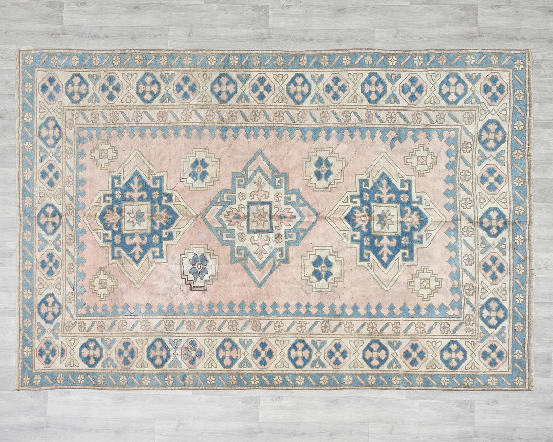 Faded Oushak Rug 8' x 5' 7" | No. VR41144