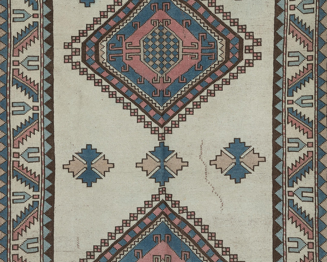 Rust Oushak Rug 7' 7" x 4' 9" | No. VR27674