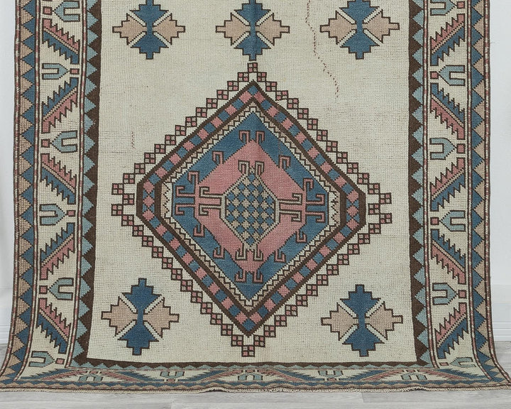 Rust Oushak Rug 7' 7" x 4' 9" | No. VR27674