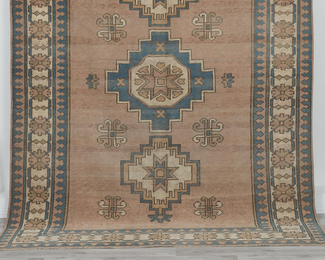 Neutral Oushak Rug 6' 2" x 8' 2" | No. VR57618