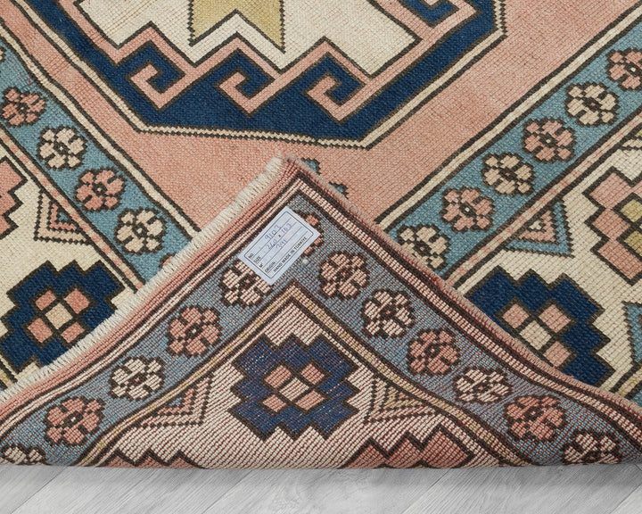 Pink Oushak Rug 5' 4" x 7' 11" | No. VR61513