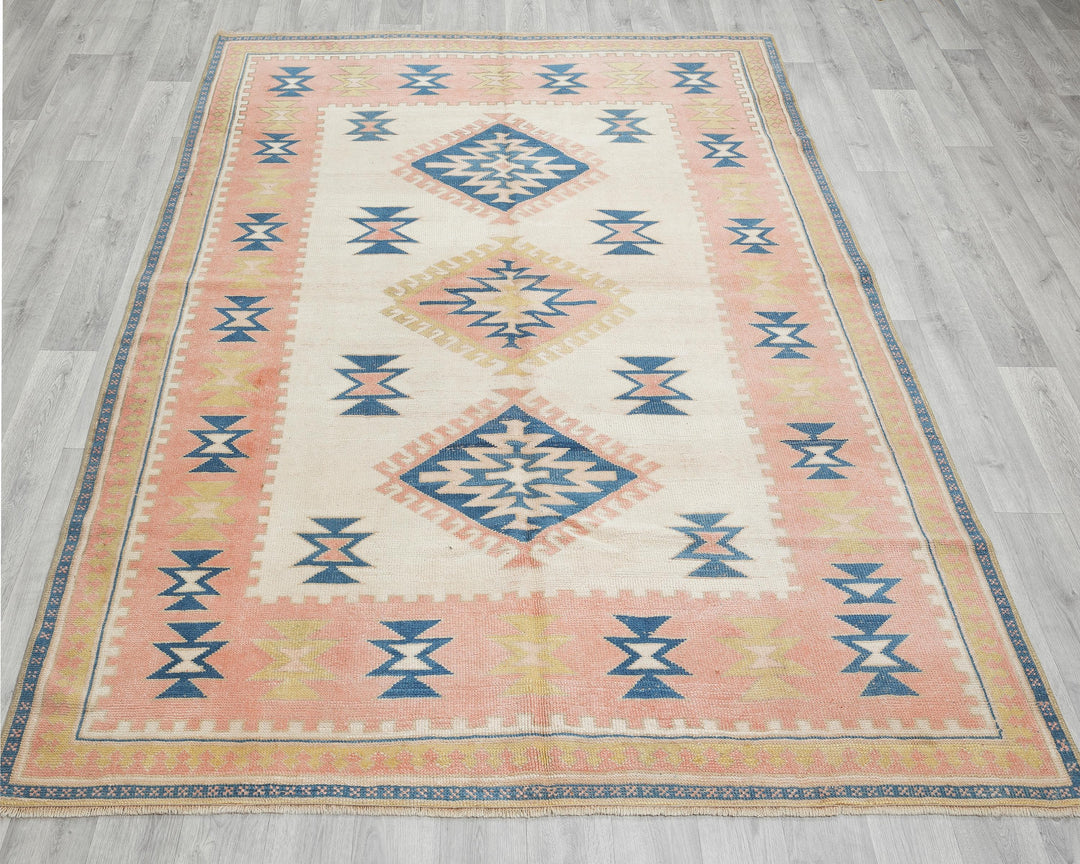 Beige Oushak Rug 5' 5" x 7' 1" | No. VR44684