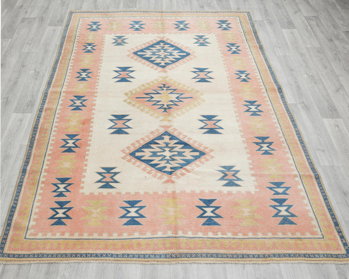 Beige Oushak Rug 5' 5" x 7' 1" | No. VR44684