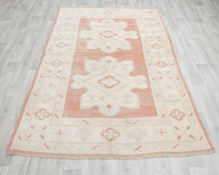 Oushak Rug 5' x 7' 8" | No. VR51979