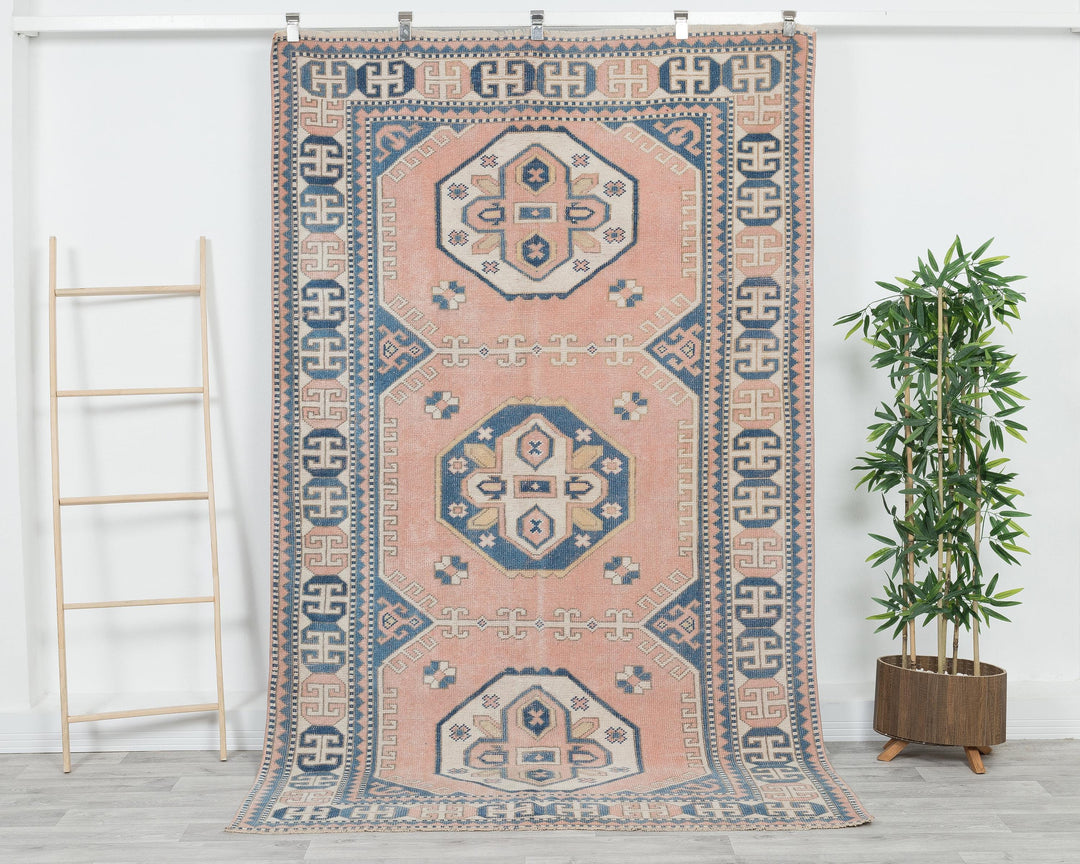 Pink Oushak Rug 5' 4" x 8' 4" | No. VR26022