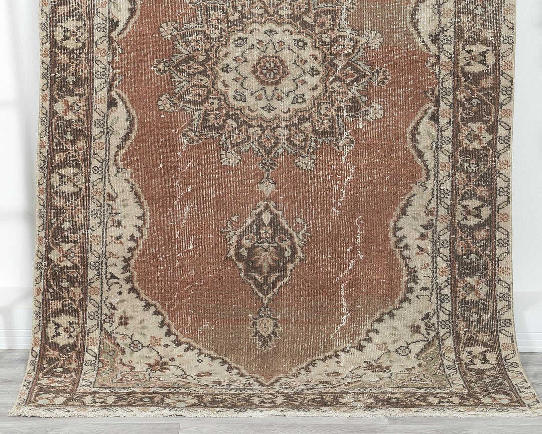 Oushak Rug 7' 10" x 4' 5" | No. VR35457