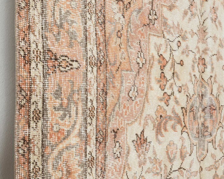 Rust Oushak Rug 9' 2" x 4' 7" | No. VR18607