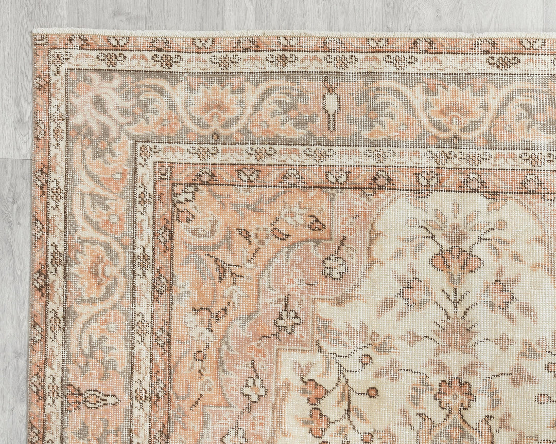 Rust Oushak Rug 9' 2" x 4' 7" | No. VR18607