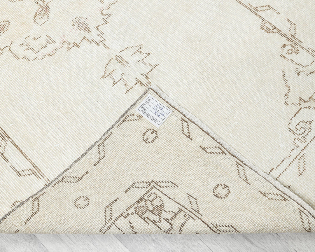 Beige Runner Rug 3' 5" x 11' 4" | No. VR75966