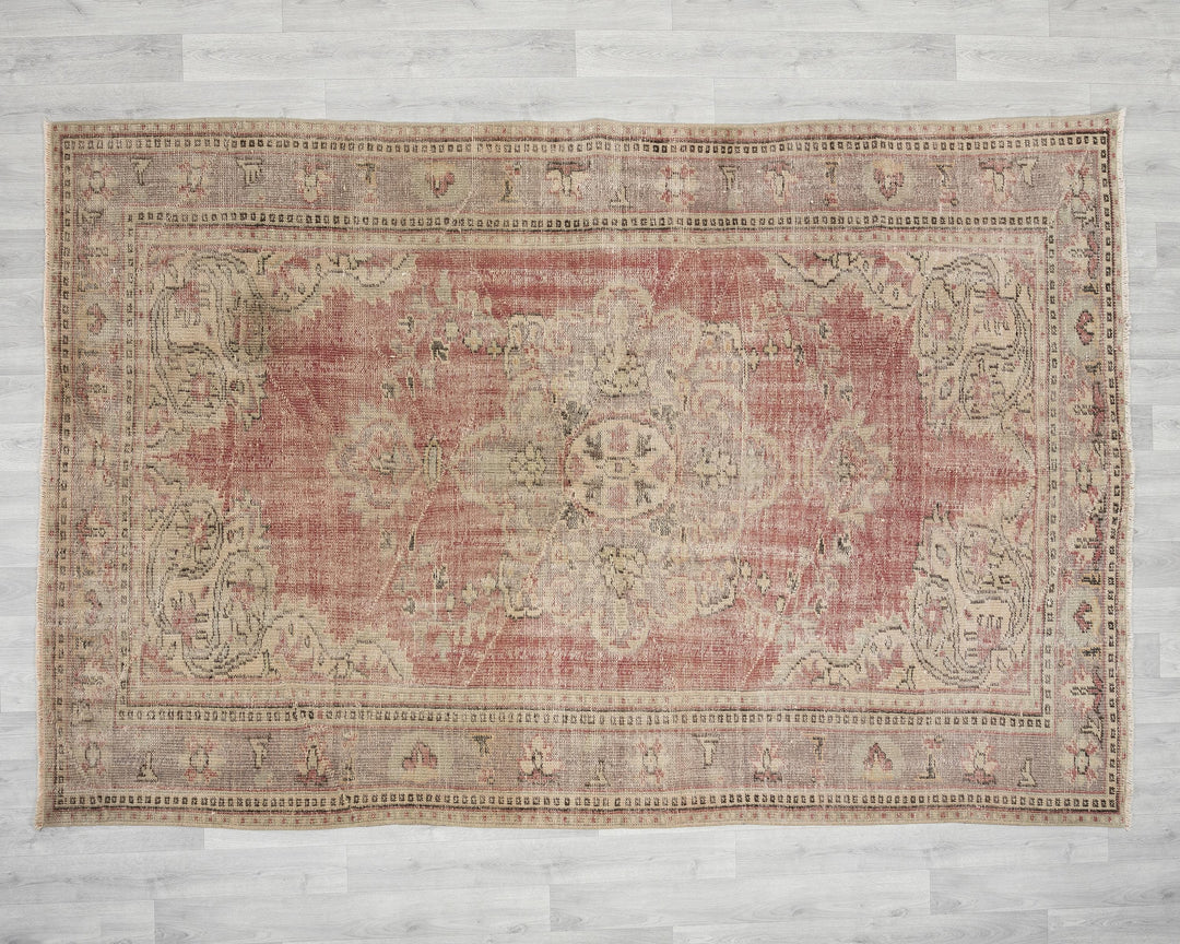 Oushak Rug 6' 1" x 9' 2" | No. VR30806