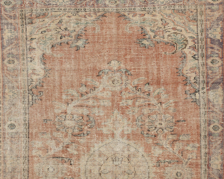 Muted Oushak Rug 5' 6" x 9' 2" | No. VR39869