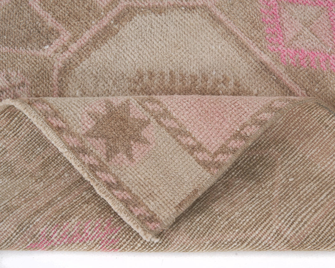 Pink Runner Rug 2' 7" x 12' | No. VR16684