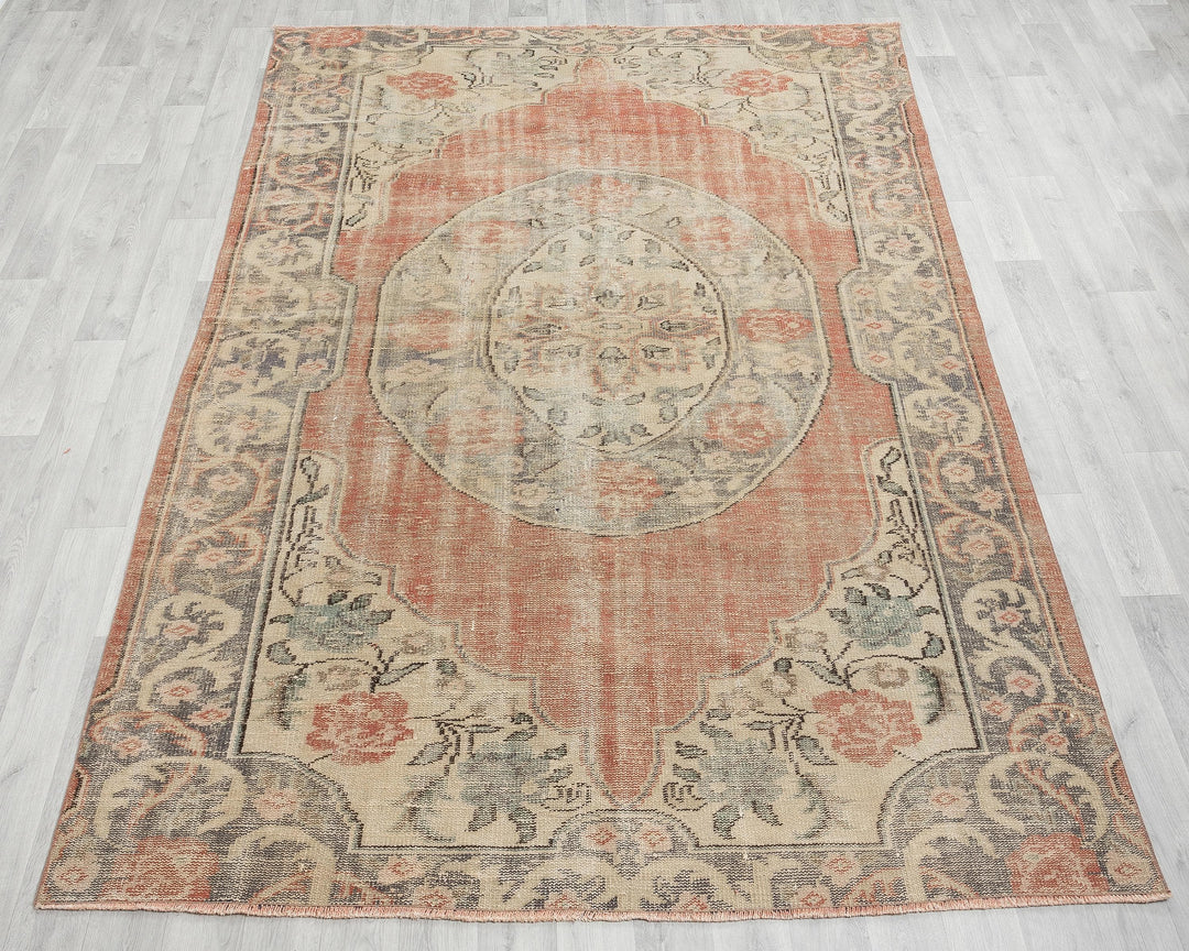 Oushak Rug 6' 1" x 9' 1" | No. VR75314