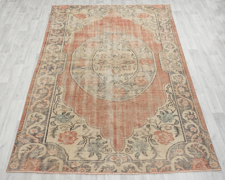 Oushak Rug 6' 1" x 9' 1" | No. VR75314