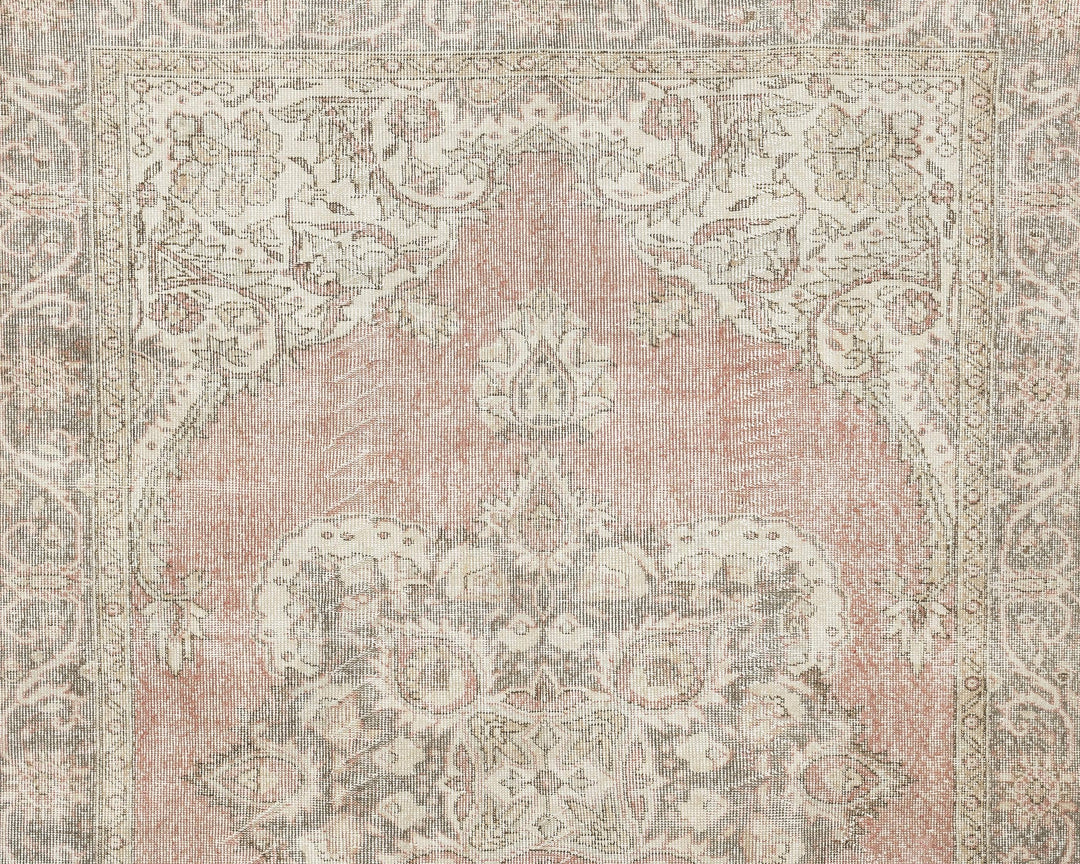 Neutral Oushak Rug 5' 10" x 9' 1" | No. VR71177