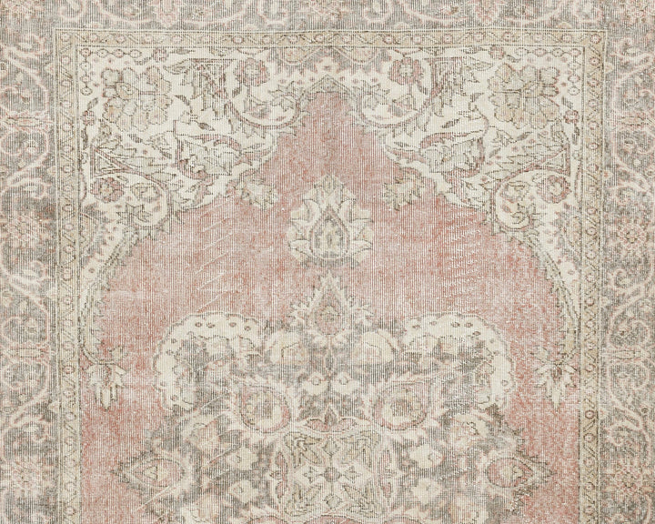 Neutral Oushak Rug 5' 10" x 9' 1" | No. VR71177
