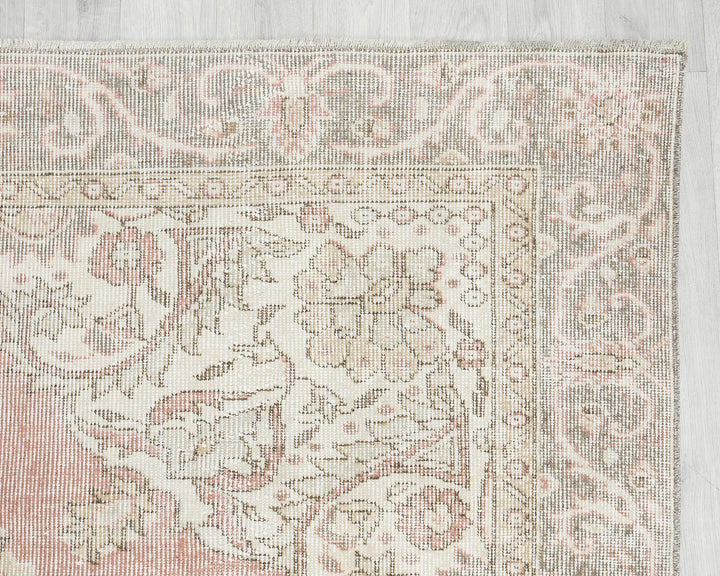 Neutral Oushak Rug 5' 10" x 9' 1" | No. VR71177
