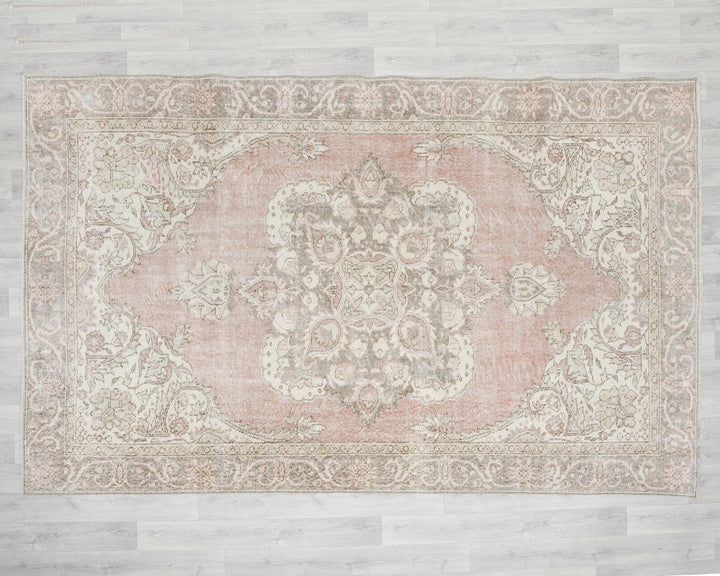 Neutral Oushak Rug 5' 10" x 9' 1" | No. VR71177