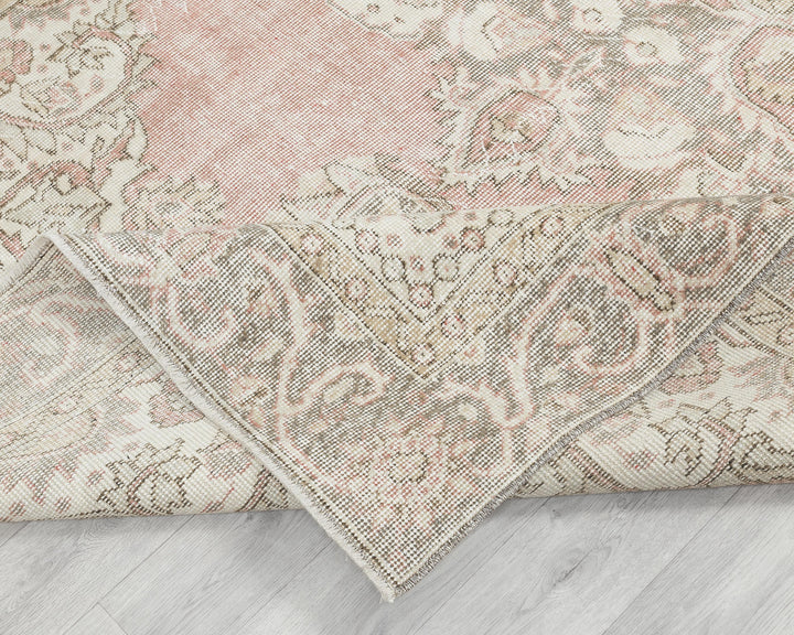 Neutral Oushak Rug 5' 10" x 9' 1" | No. VR71177