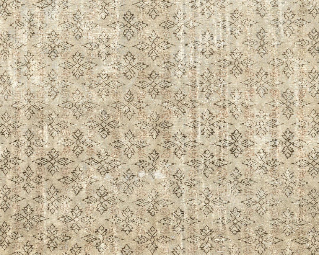 Neutral Oushak Rug 5' 2" x 8' 5" | No. VR49555