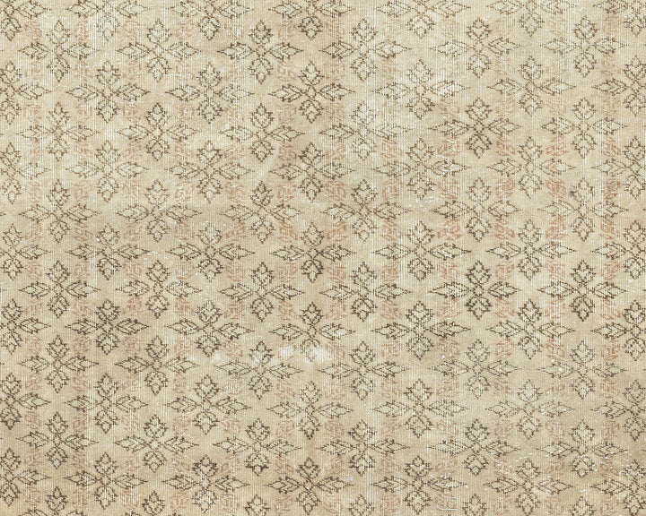 Neutral Oushak Rug 5' 2" x 8' 5" | No. VR49555
