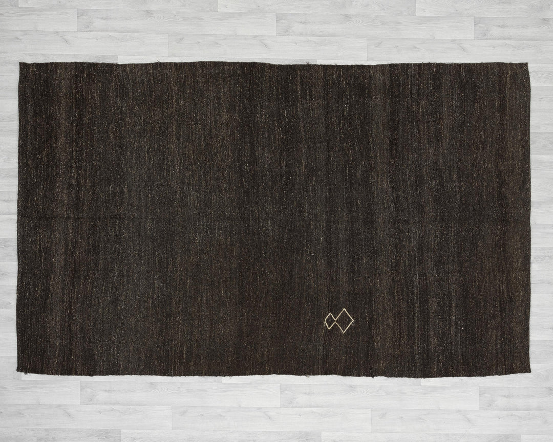 Brown Kilim Rug 5' 7" x 8' 5" | No. VR51720