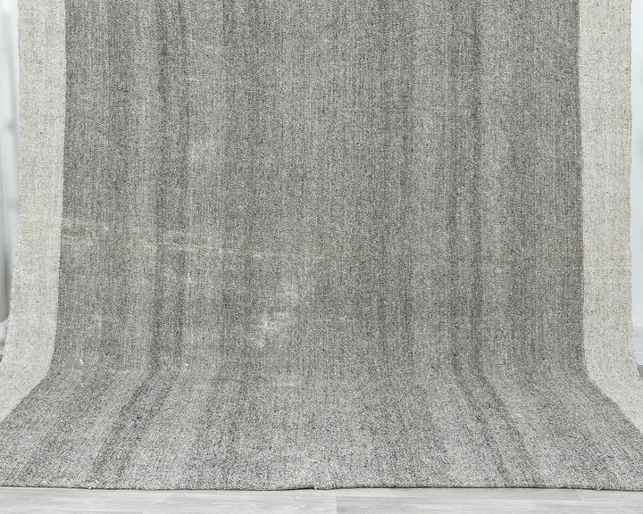 Gray Kilim Rug 8' 6" x 10' 6" | No. VR23080