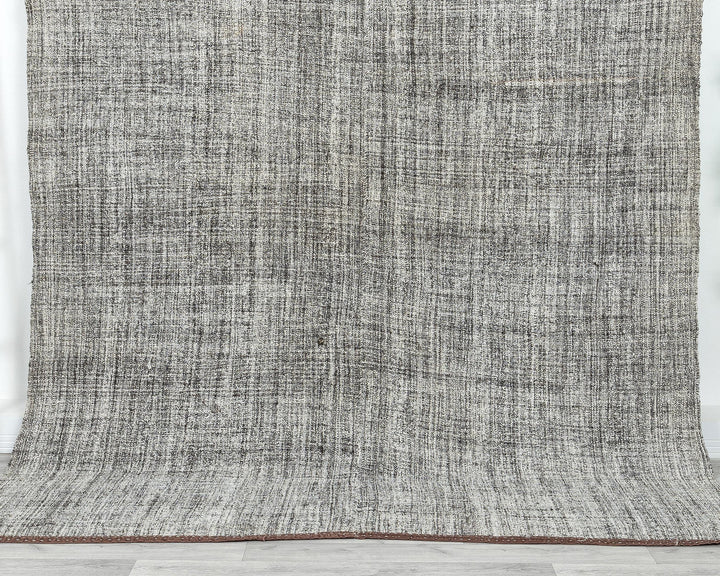 Gray Kilim Rug 6' 8" x 8' 8" | No. VR10615