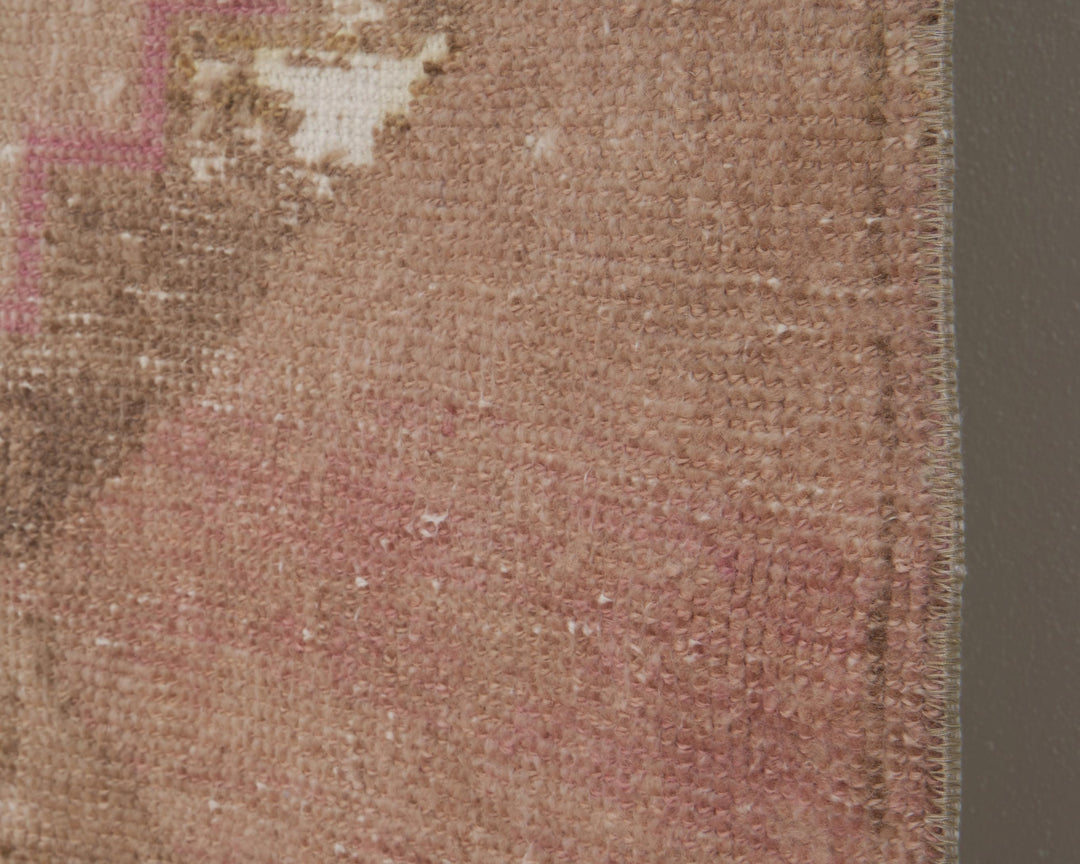 Neutral Runner Rug 2' 11" x 12' 4" | No. VR72513