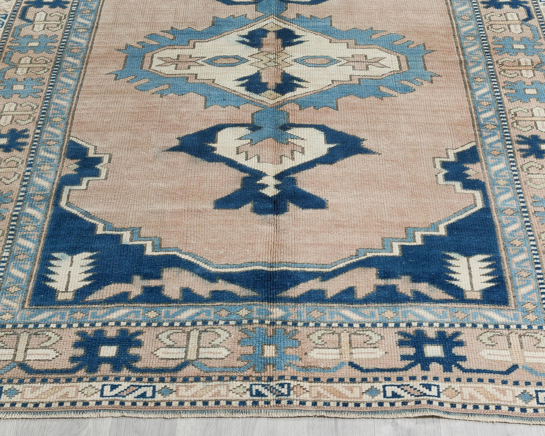 Oushak Rug 7' 3" x 5' 7" | No. VR63092