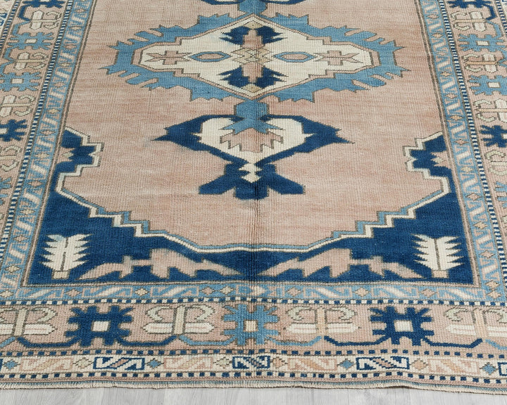Oushak Rug 7' 3" x 5' 7" | No. VR63092