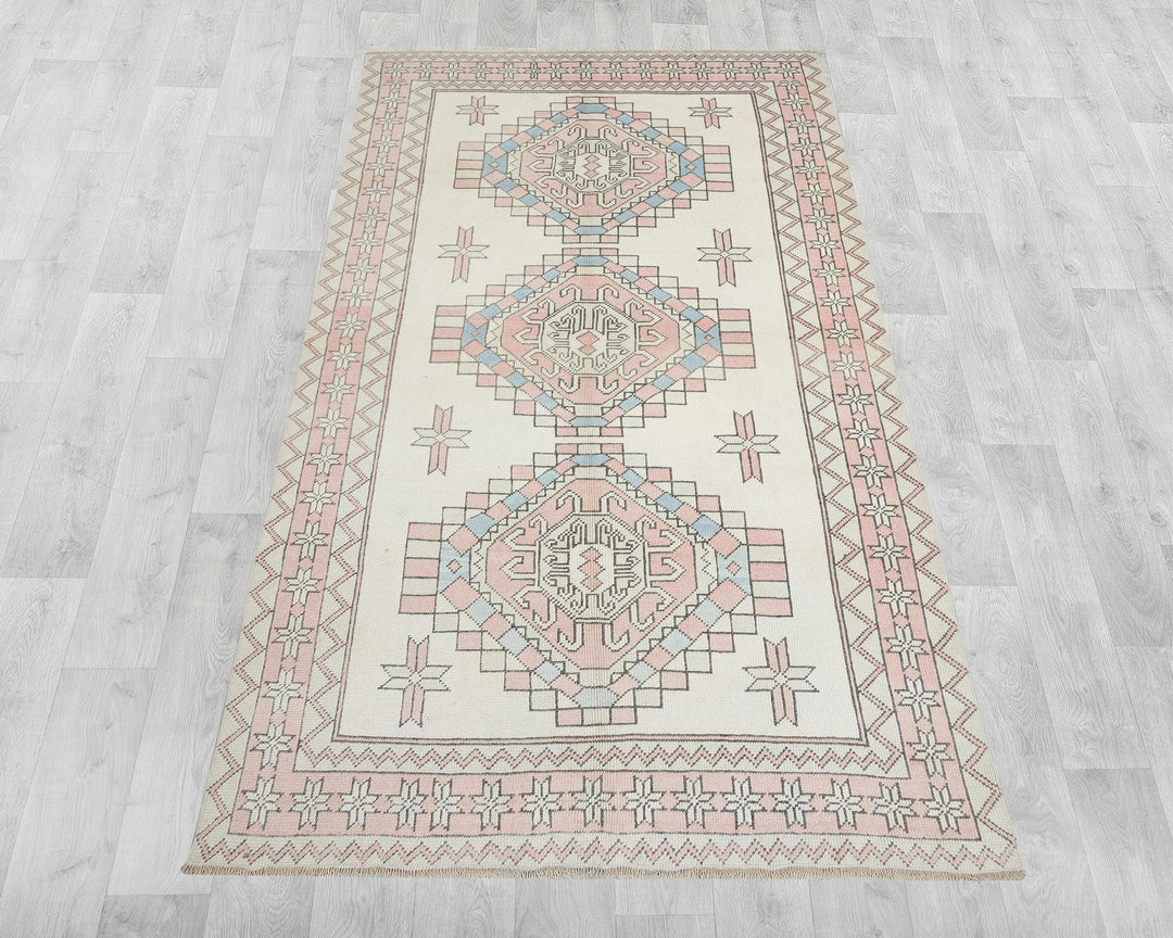 Pastel Oushak Rug 8' 8" x 5' 1" | No. VR50337