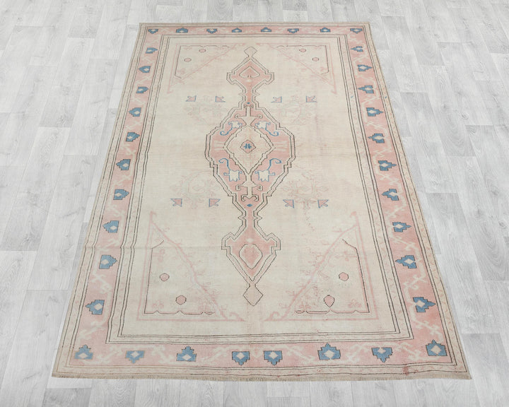 Beige Oushak Rug 6' 3" x 9' 2" | No. VR32890