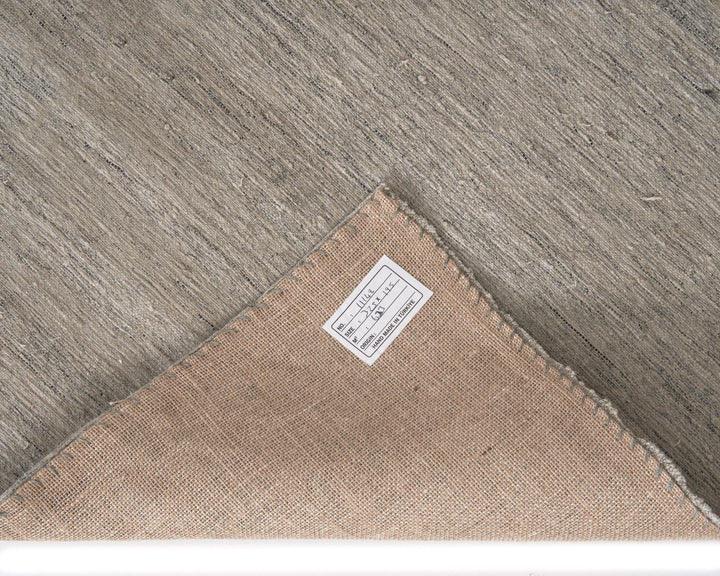 Brown Kilim Rug 6' 5" x 10' 7" | No. VR10710