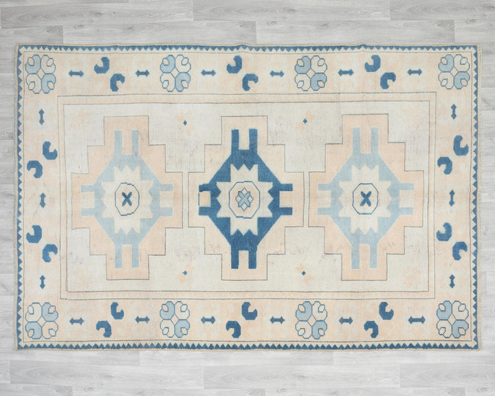 Beige Oushak Rug 5' 7" x 7' 10" | No. VR11602