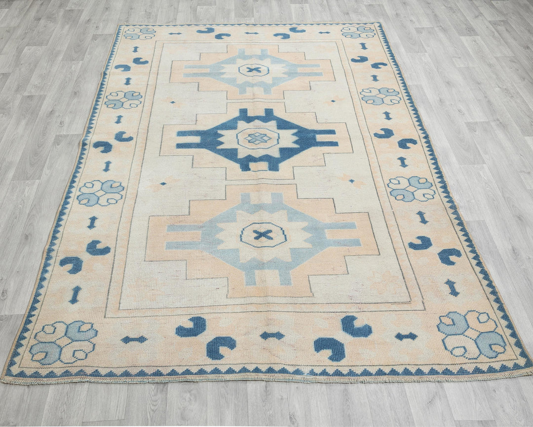 Beige Oushak Rug 5' 7" x 7' 10" | No. VR11602