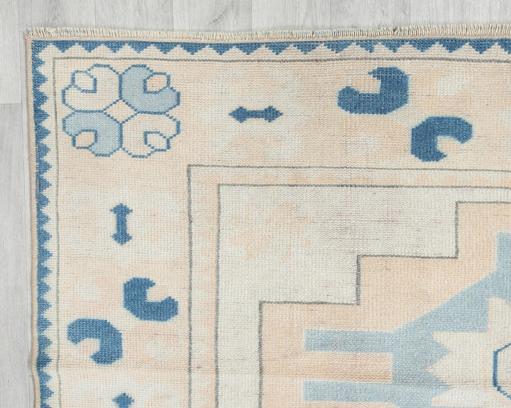 Beige Oushak Rug 5' 7" x 7' 10" | No. VR11602