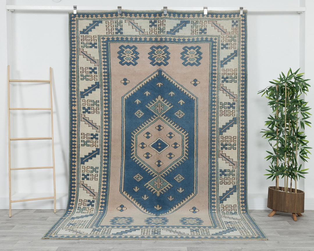 Neutral Oushak Rug 9' 2" x 6' 1" | No. VR94700