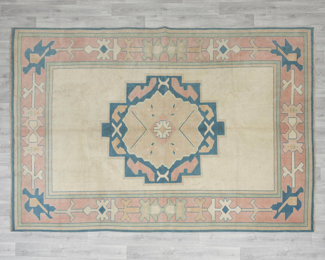 Neutral Oushak Rug 6' 7" x 8' 11" | No. VR18075